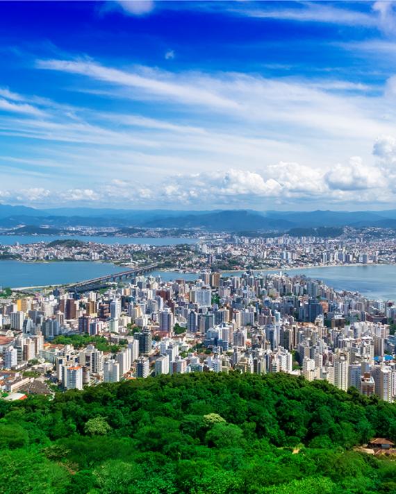 iStock-637709794_Florianopolis,-capital-of-Santa-Catarina-State,-Brazil_web