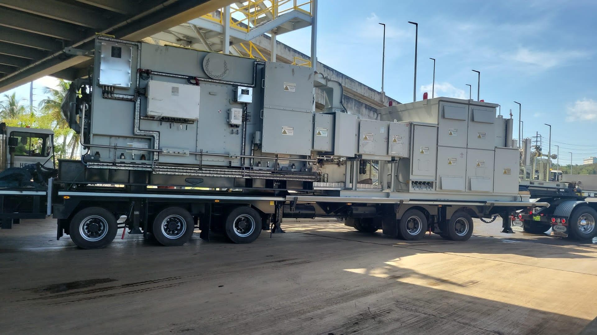 Turbines arrving on trucks in Puerto rico